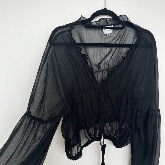 SNDYs Ruffle Blouse - Picture 2 of 4